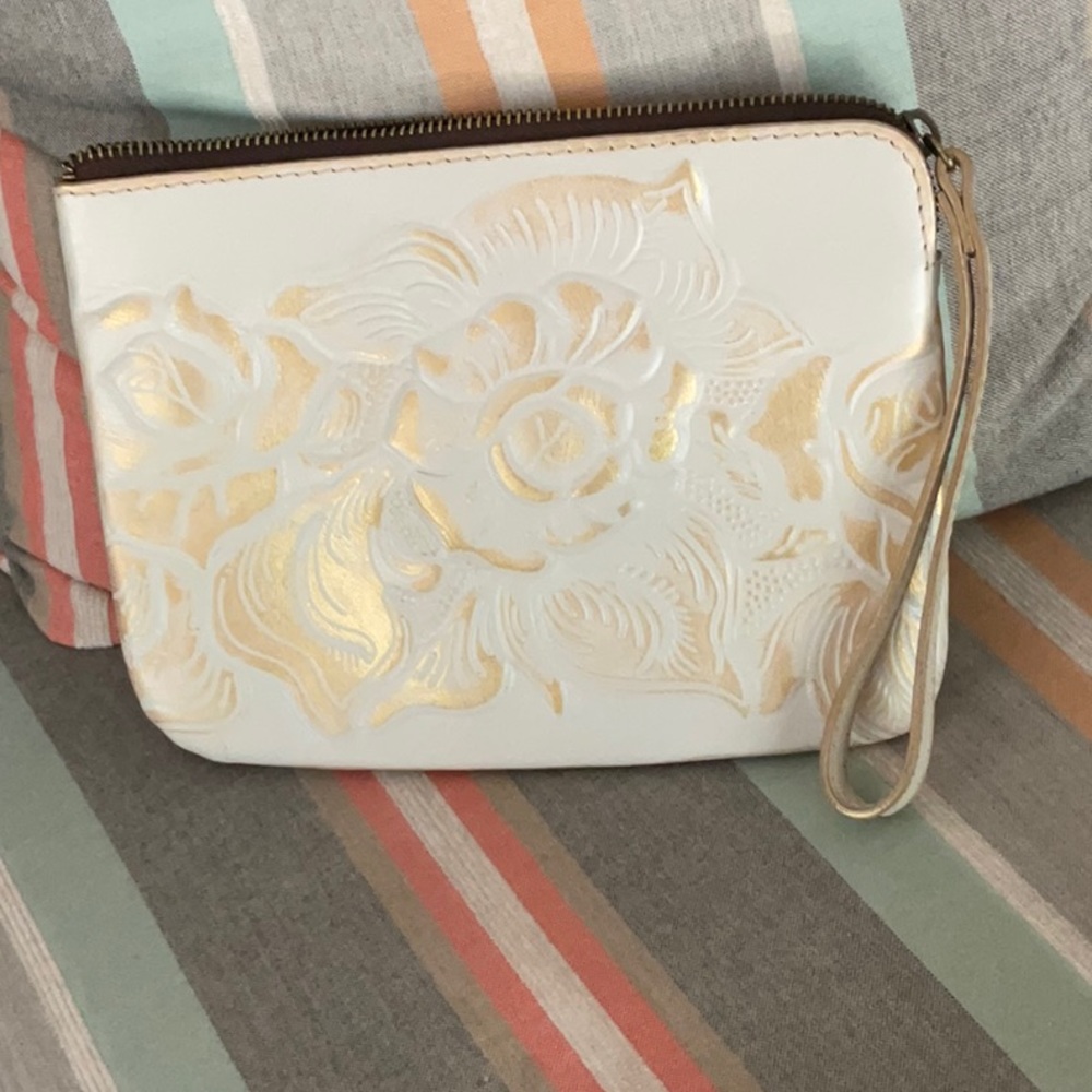 Patricia Nash wristlet nwot